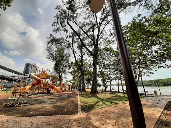 Esplanade Kuantan Picture 12
