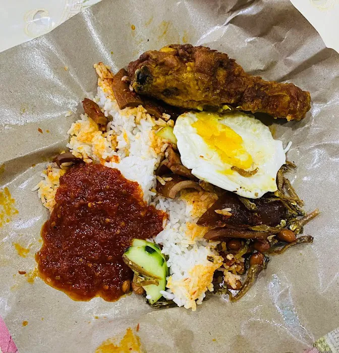 Nasi Lemak Aman Suria Picture 3