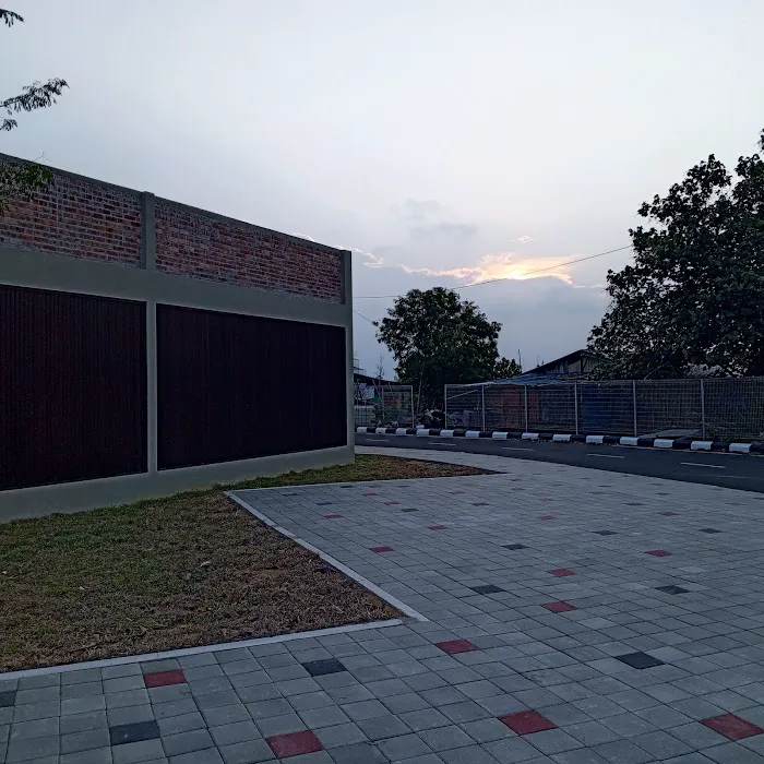 Riverside Park Picture 6