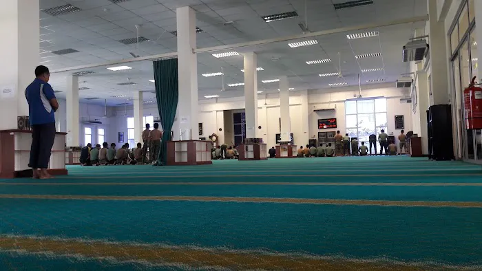 Surau Al-Ghazali Maktab Tentera DiRaja Picture 1