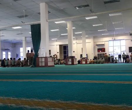 Surau Al-Ghazali Maktab Tentera DiRaja