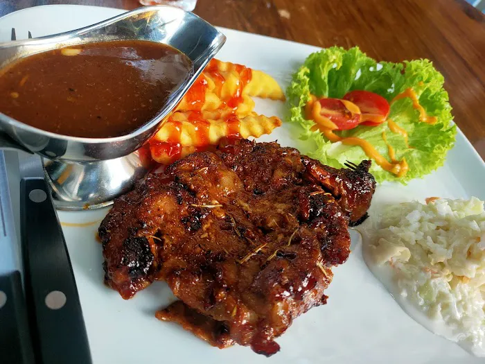 Mama Karl Cafe KL Picture 3
