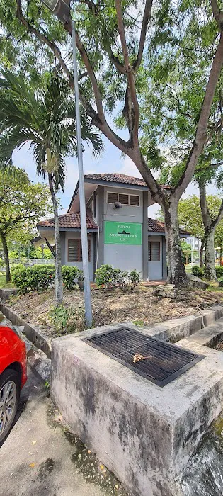 Surau depan Medan Selera USJ7 Picture 3