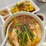 Ong Ong Chicken Rice • 旺城驰名滑鸡