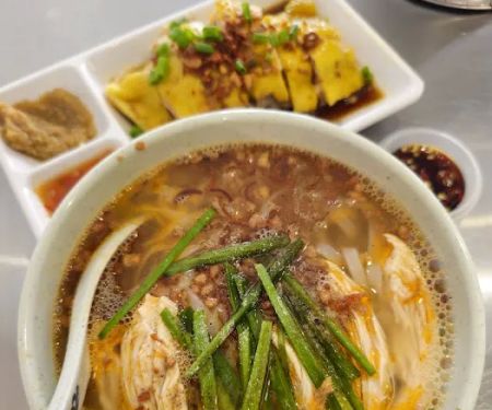 Ong Ong Chicken Rice • 旺城驰名滑鸡