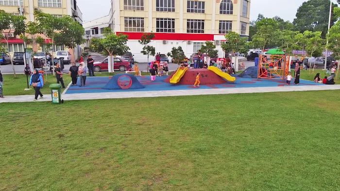Dataran bandar baru pasir mas Picture 7