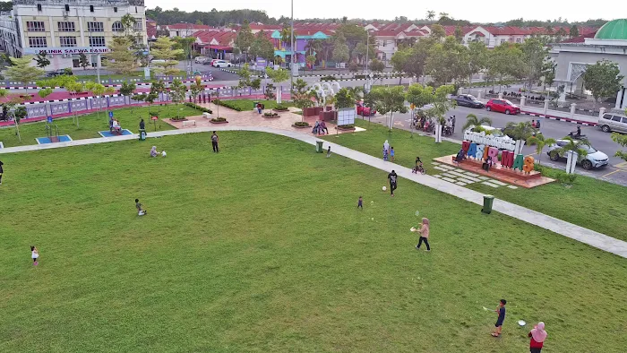 Dataran bandar baru pasir mas Picture 4