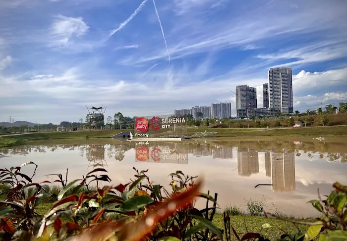 Serenia City Central Park Picture 1