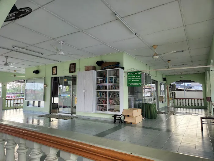 Surau Raudhah Al Hasanah (SRAH) Picture 3