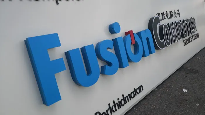 Fusion Computer Service Centre Picture 6