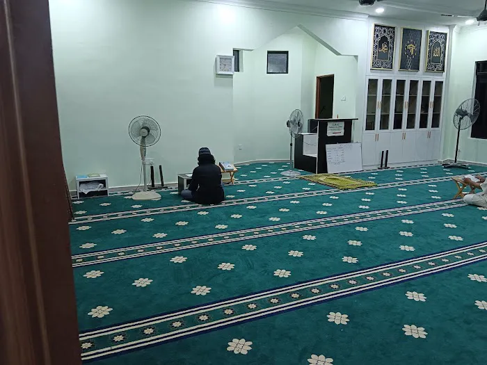 Surau Taman selaman Picture 1