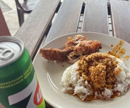 Nasi Kandar Madeena Sari Alamanda