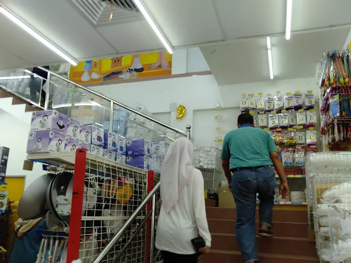 Happy Home Superstore Picture 2