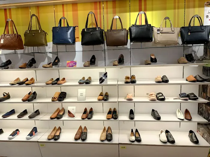 Kasut U Mydin Gong Badak Picture 3