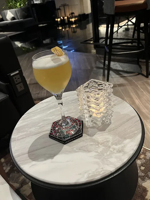 R Bar, Renaissance Kuala Lumpur Hotel Picture 4