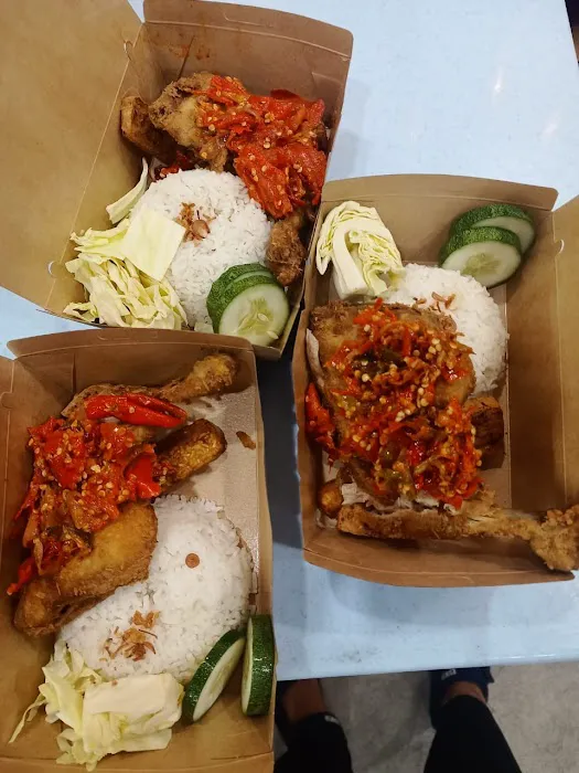 Ayam Gepuk Pak Jep Picture 6
