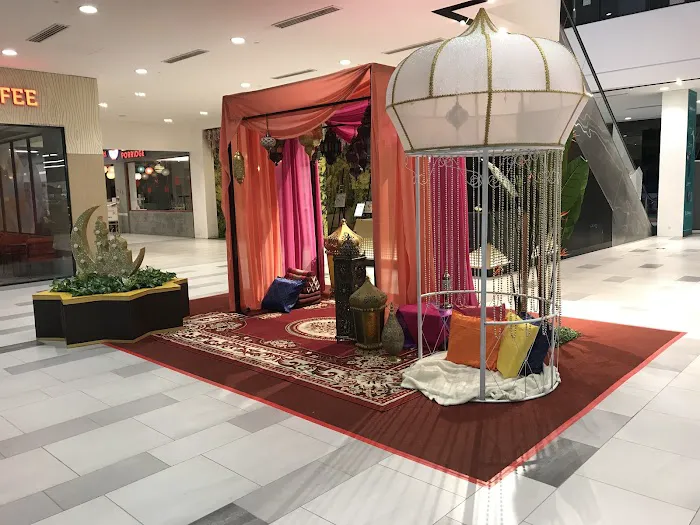 Sanctuary Mall Picture 1