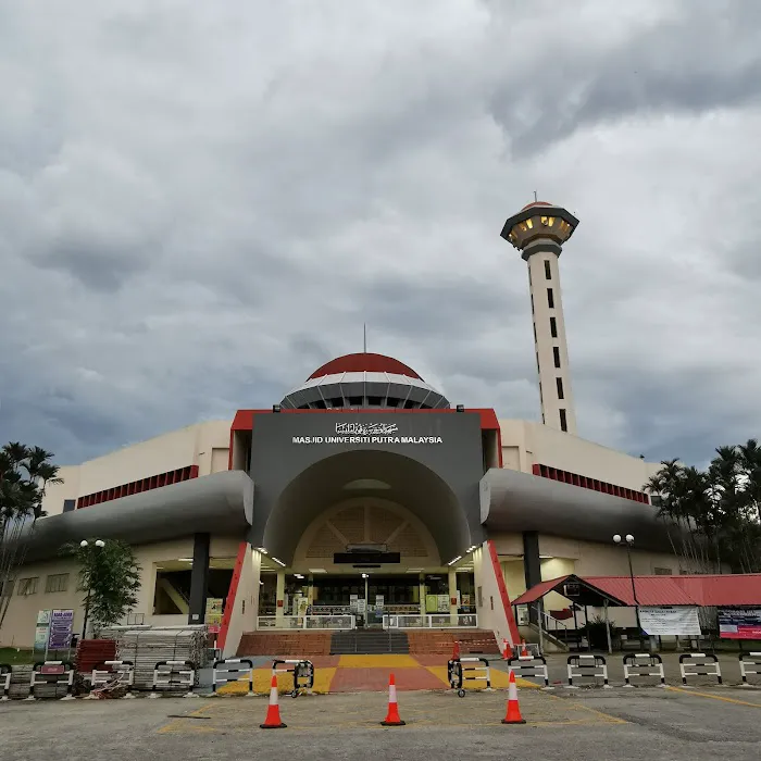Universiti Putra Malaysia Masjid Picture 5
