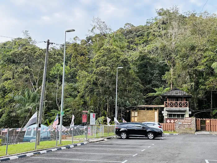 Parit Falls Campsite Picture 2