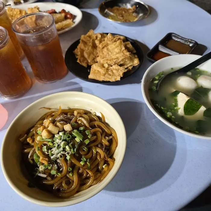 RESTORAN LUCKY Picture 10