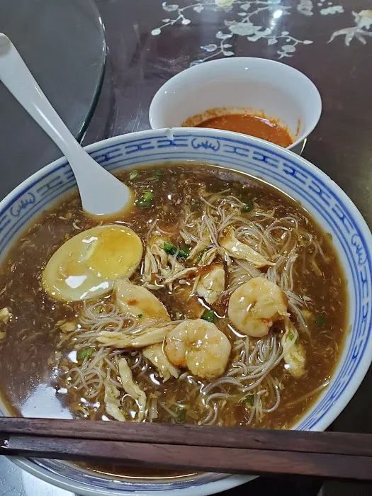 Lam Mee Picture 6