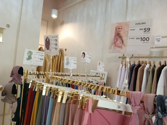 BUTIK SITIMURNI Picture 1