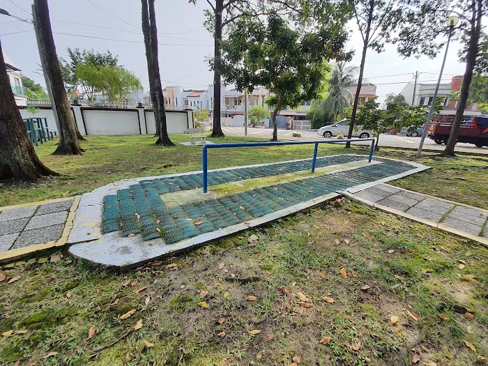 Taman Rainbow Park Picture 6