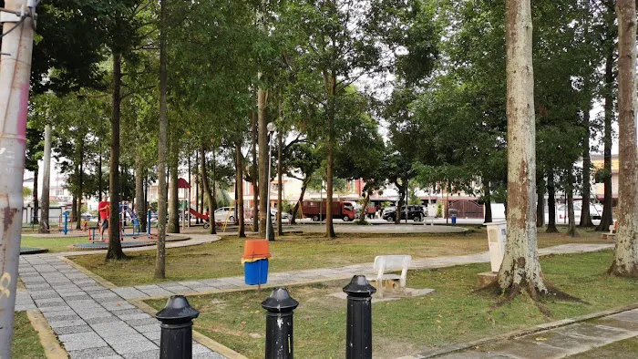 Taman Rainbow Park Picture 8