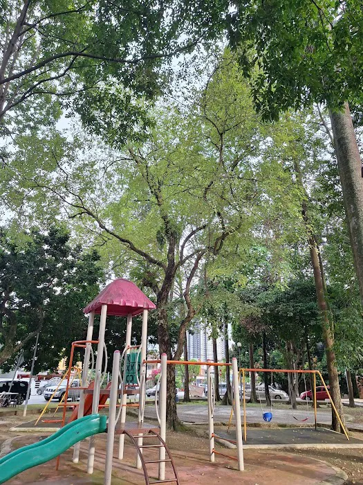 Taman Rainbow Park Picture 2