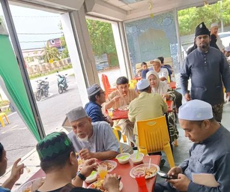 ROJAK CENDOL HAJI ALI ( KUALA SELANGOR )
