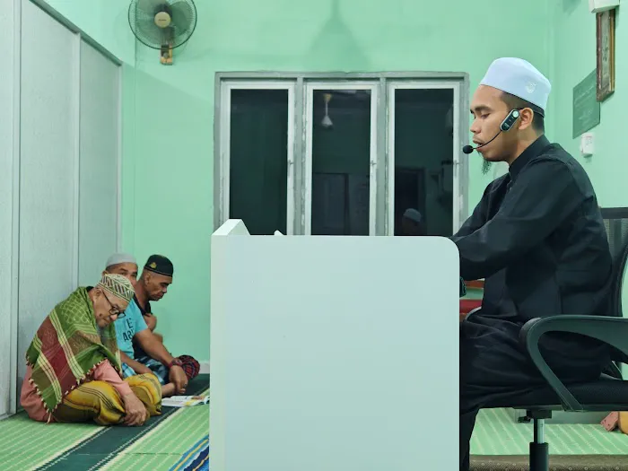 Masjid Iktikaf Bechah Serdang Picture 2