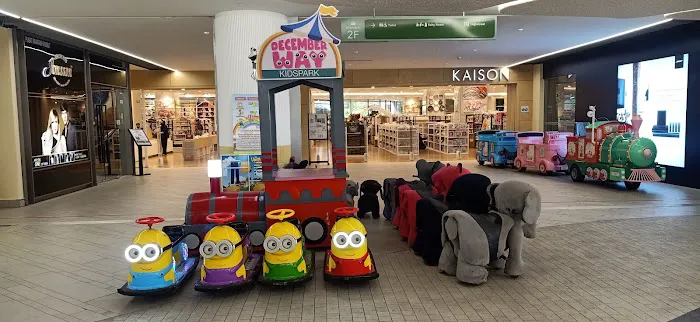 December Way Kids Park @One Utama Shopping Centre Picture 1