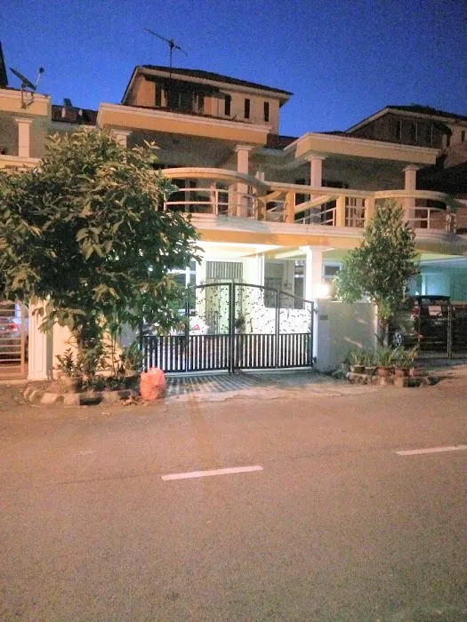 Taman Aman Putra, Kepala Batas Picture 4