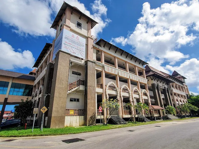 Bazar Tengku Anis Picture 2