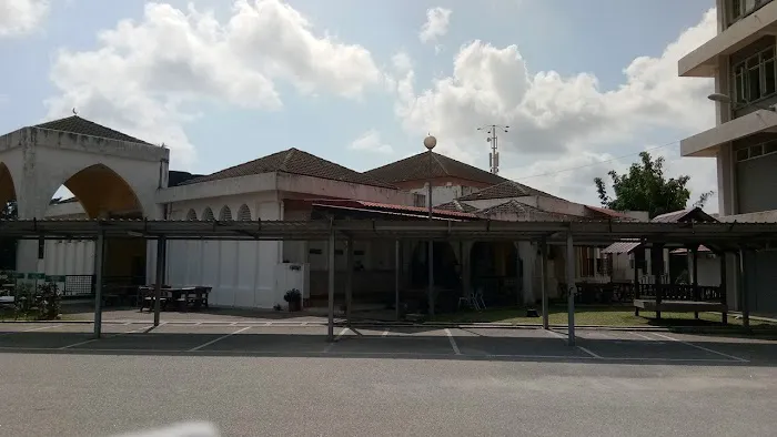 Mosque Politeknik Sultan Haji Ahmad Shah Picture 1