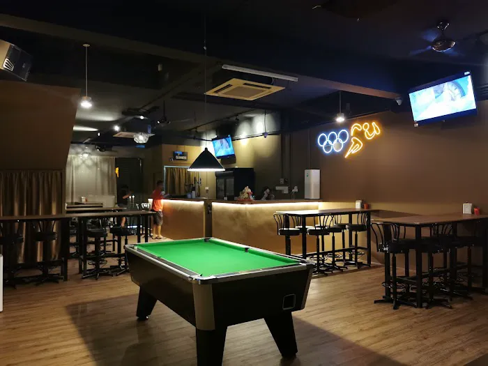 Olympic Restaurant and Bar Picture 4
