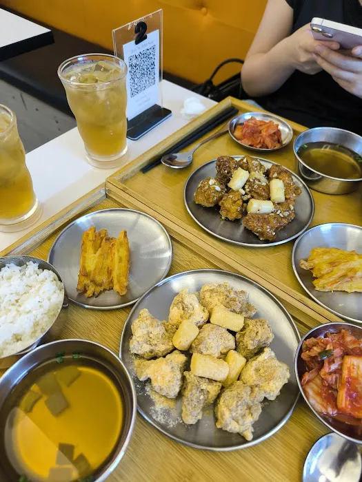 Bang Ga Bang Ga • Korean Restaurant Picture 6
