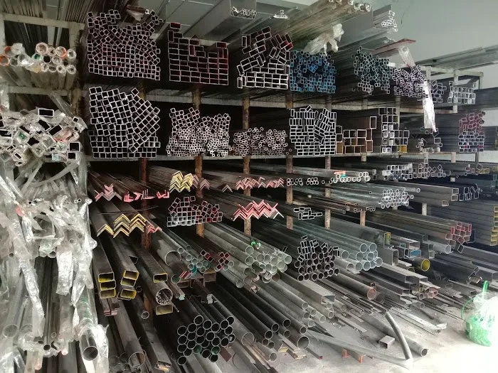 Mekasar Maju Hardware Picture 8