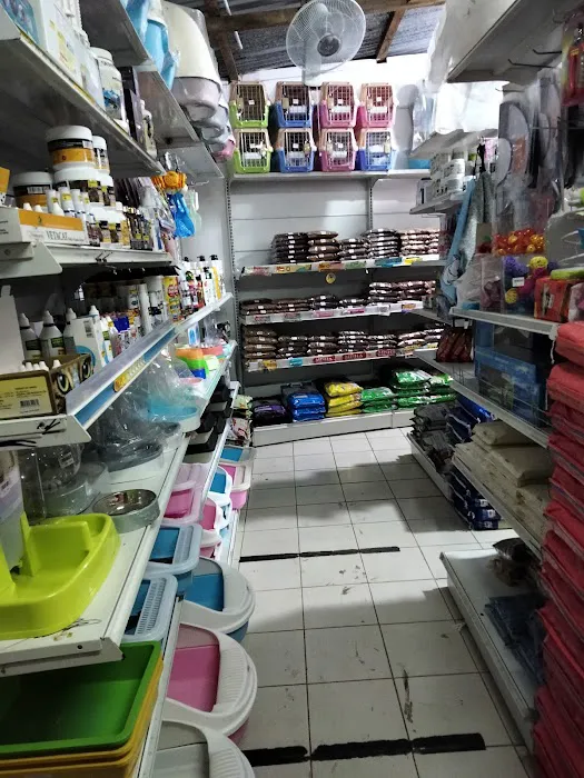 Husna Petshop (Bendang morak kepulau) Picture 2