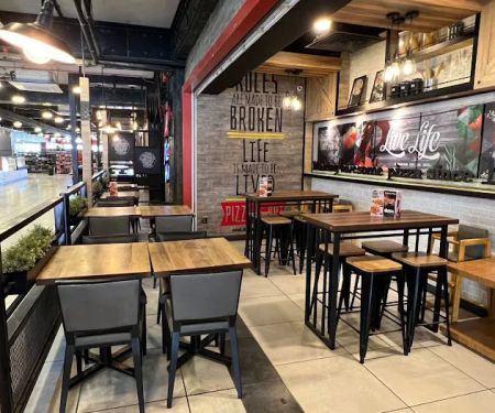 Pizza Hut Restaurant G-Orange Mall
