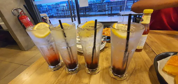 Pizza Hut Restaurant G-Orange Mall Picture 6