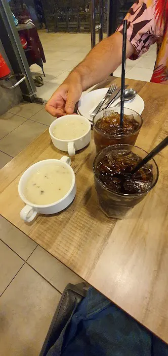 Pizza Hut Restaurant G-Orange Mall Picture 9