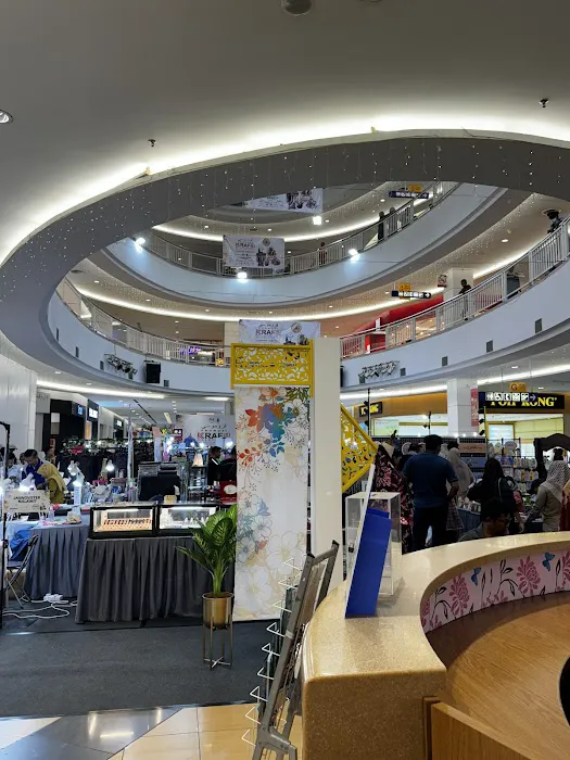 KB Mall Picture 7