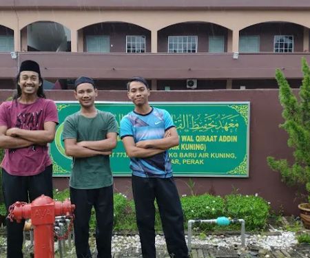 Pusat Perniagaan Air Kuning