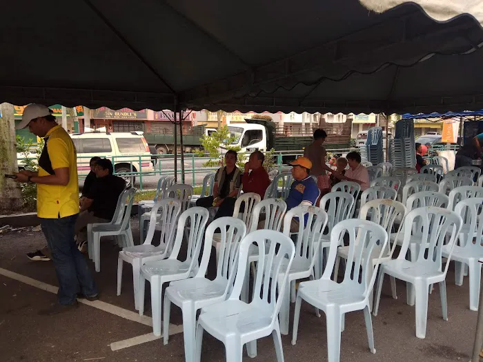 Pusat Perniagaan Air Kuning Picture 6