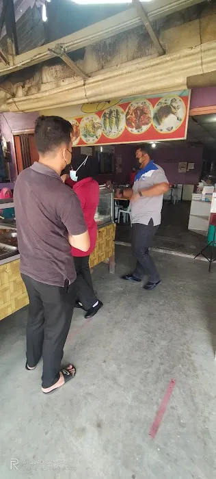 Kedai Nasi Kukus Dan Nasi Kerabu Picture 3