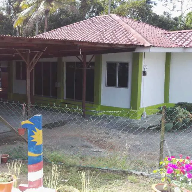 Surau Al-Insaniah Kg Tengah Felda Sg Behrang Picture 1