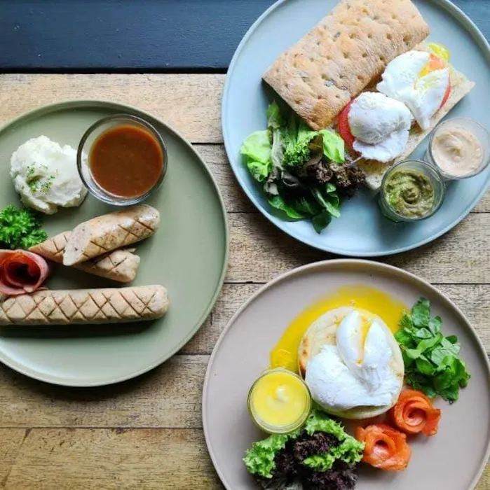Barcode Premium Cafe & Restaurant Picture 9