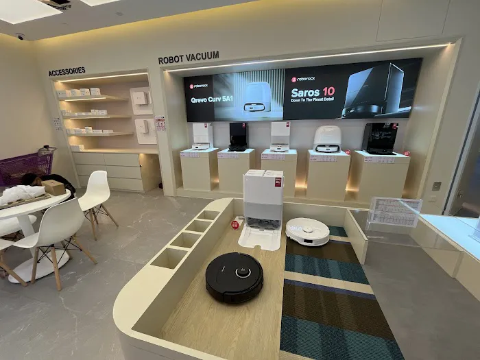 V32 Roborock IOI Mall Puchong Picture 6