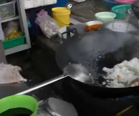 Dinner Tai Chow